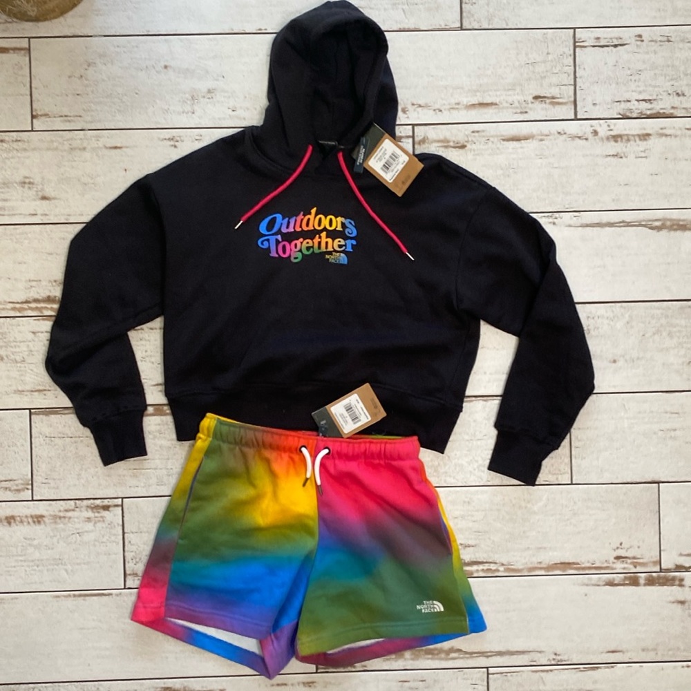 The North Face Pride Set